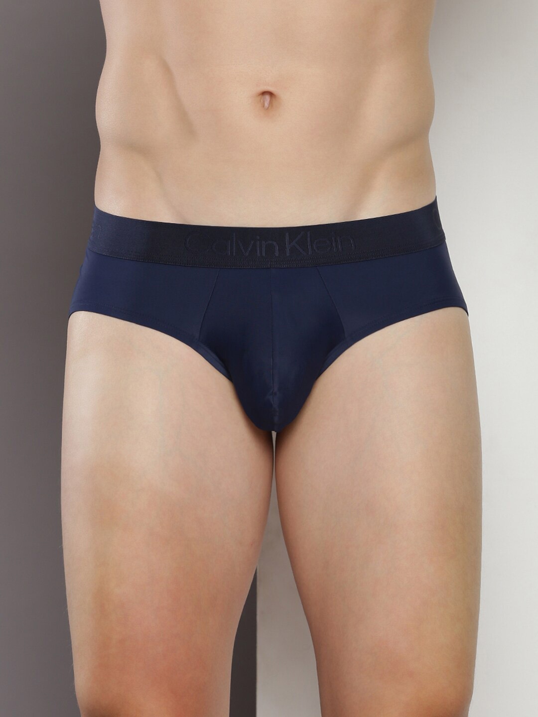 

Calvin Klein Underwear Men Mid-Rise Hipster BriefsNB3633VN7, Blue