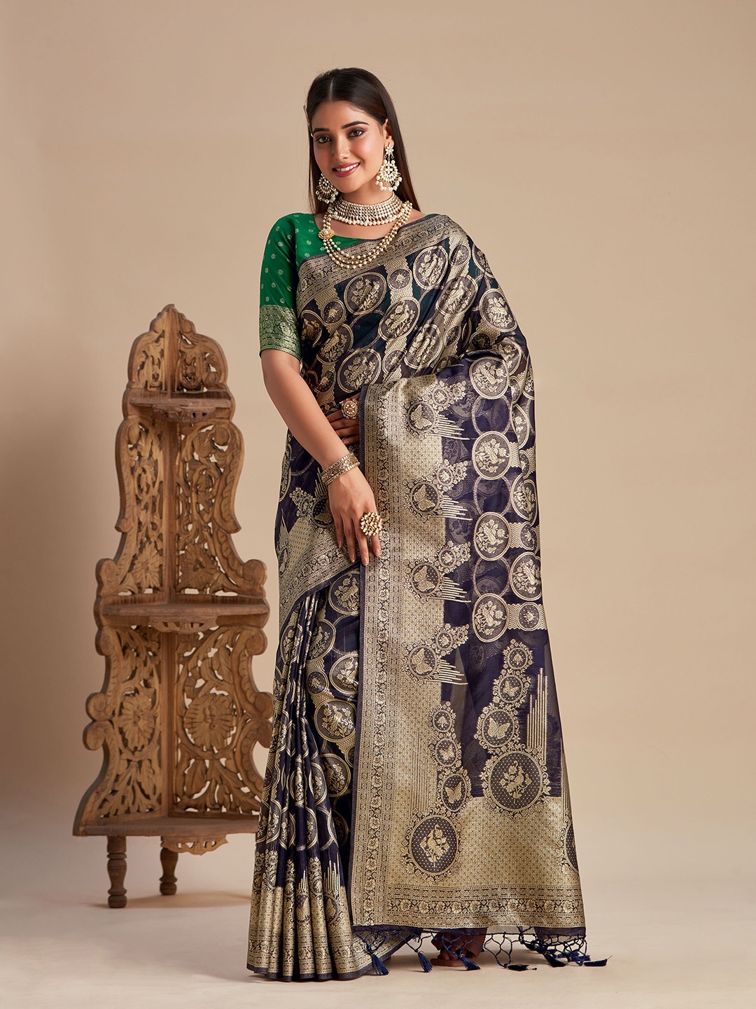 

MIMOSA Woven Design Zari Art Silk Banarasi Saree, Navy blue