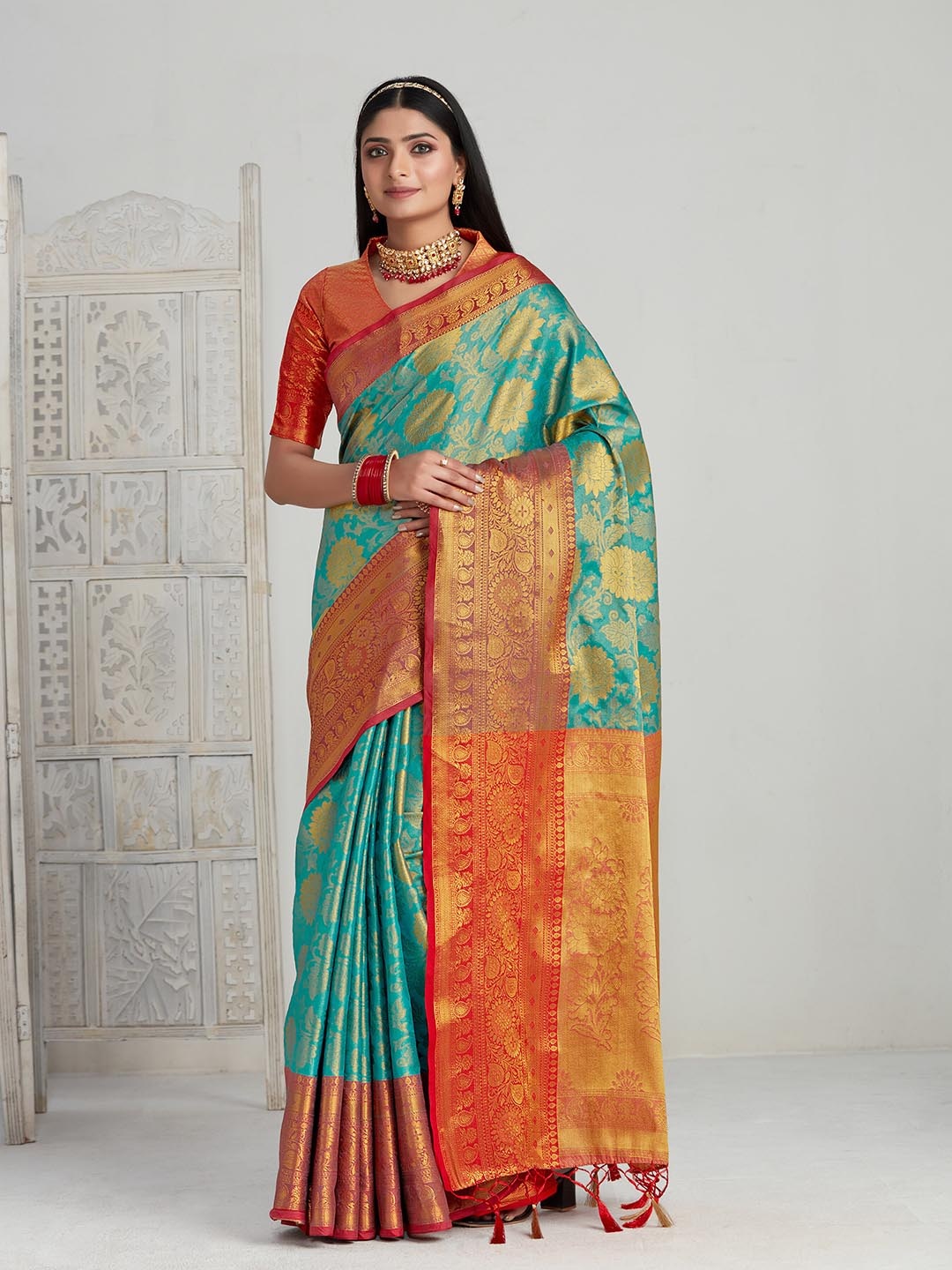 

MIMOSA Woven Design Zari Kanjeevaram Saree, Turquoise blue