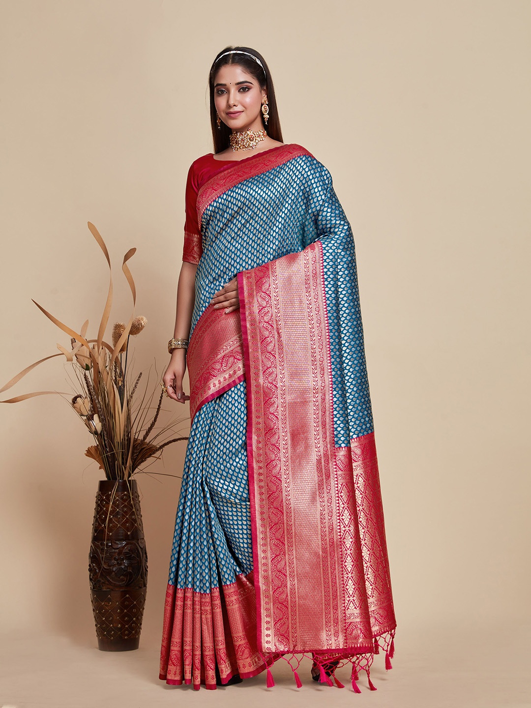 

MIMOSA Woven Design Zari Kanjeevaram Saree, Blue