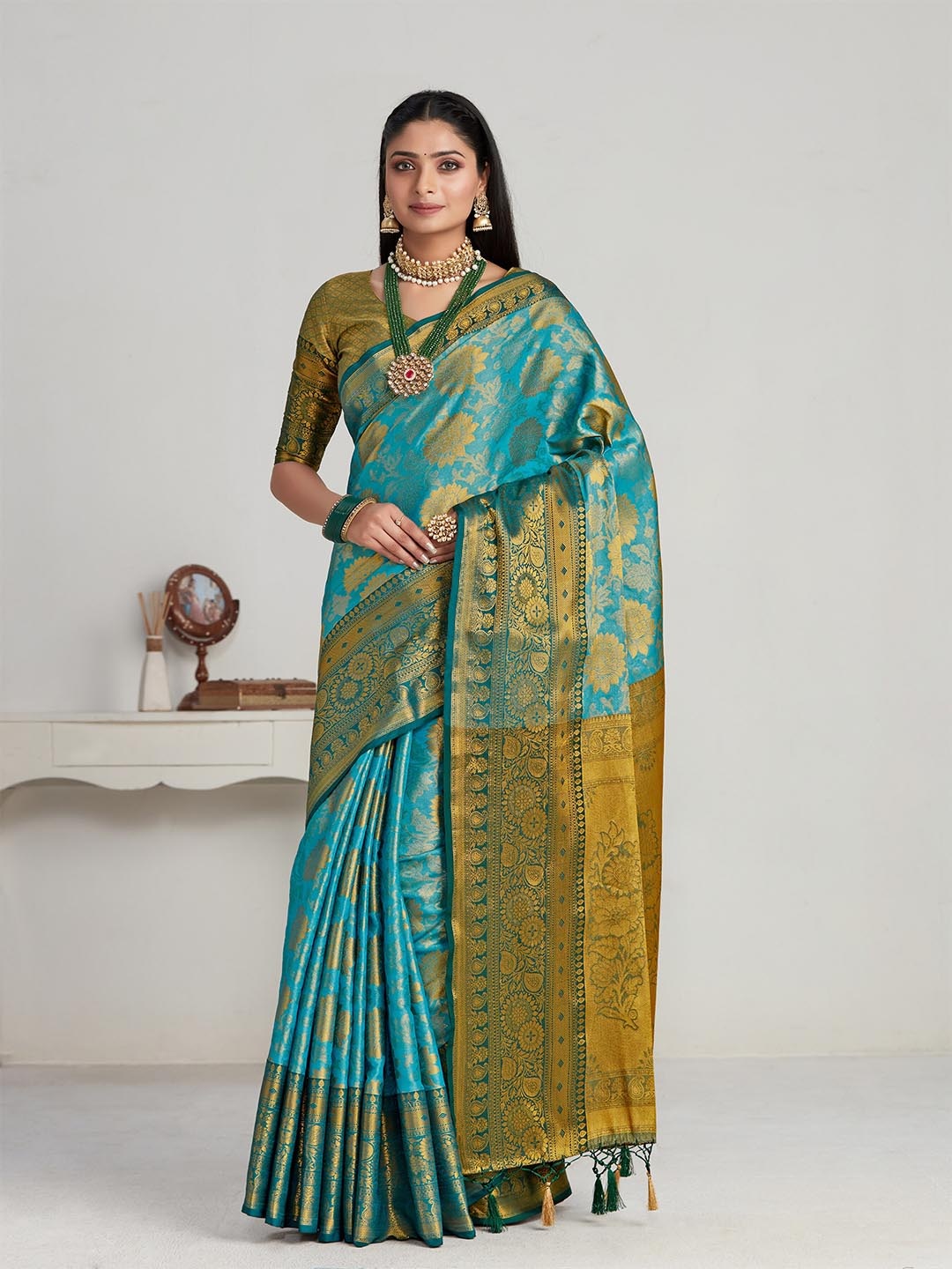 

MIMOSA Floral Woven Design Zari Kanjeevaram Saree, Turquoise blue