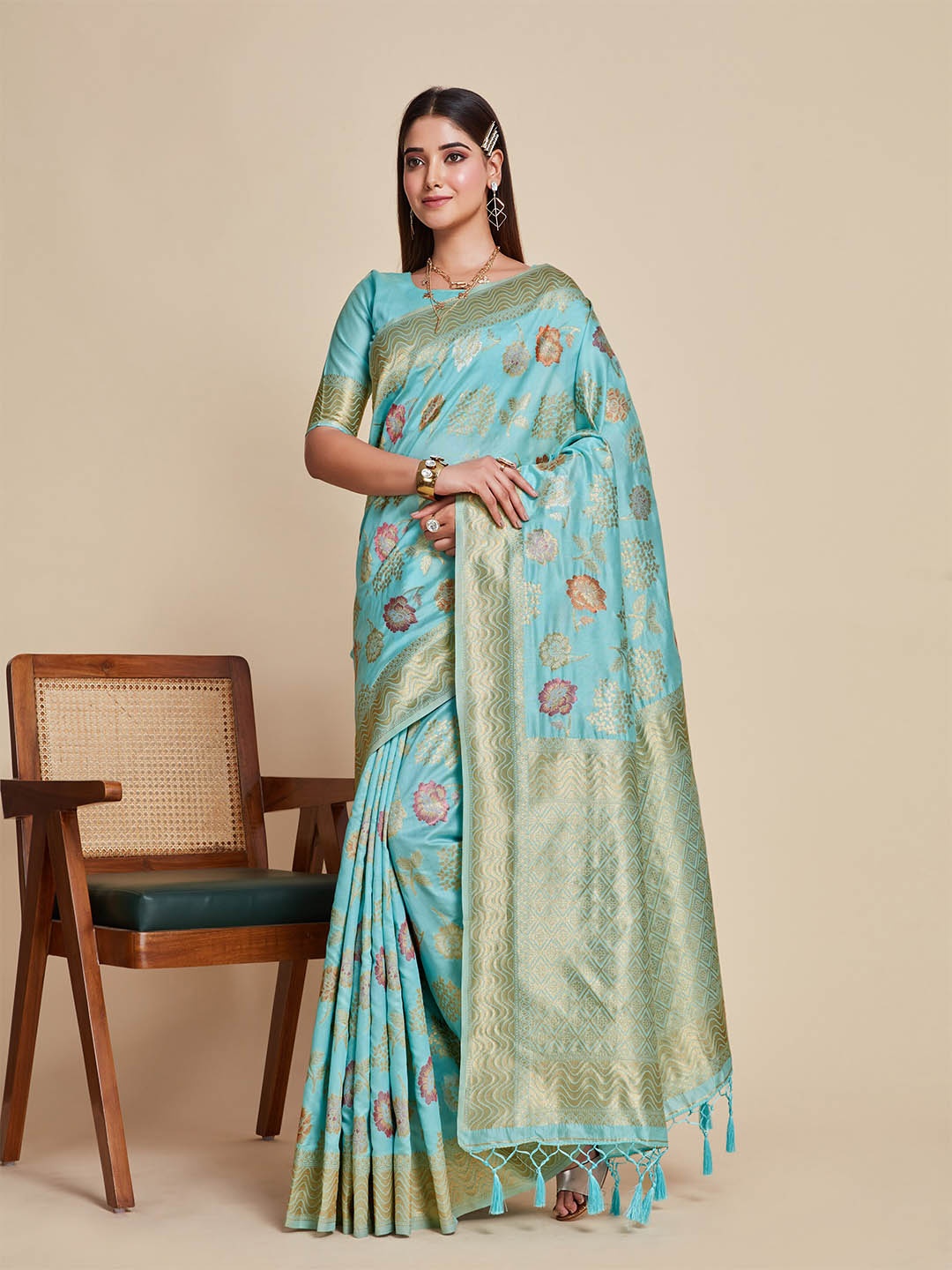 

MIMOSA Floral Woven Design Zari Kanjeevaram Saree, Turquoise blue