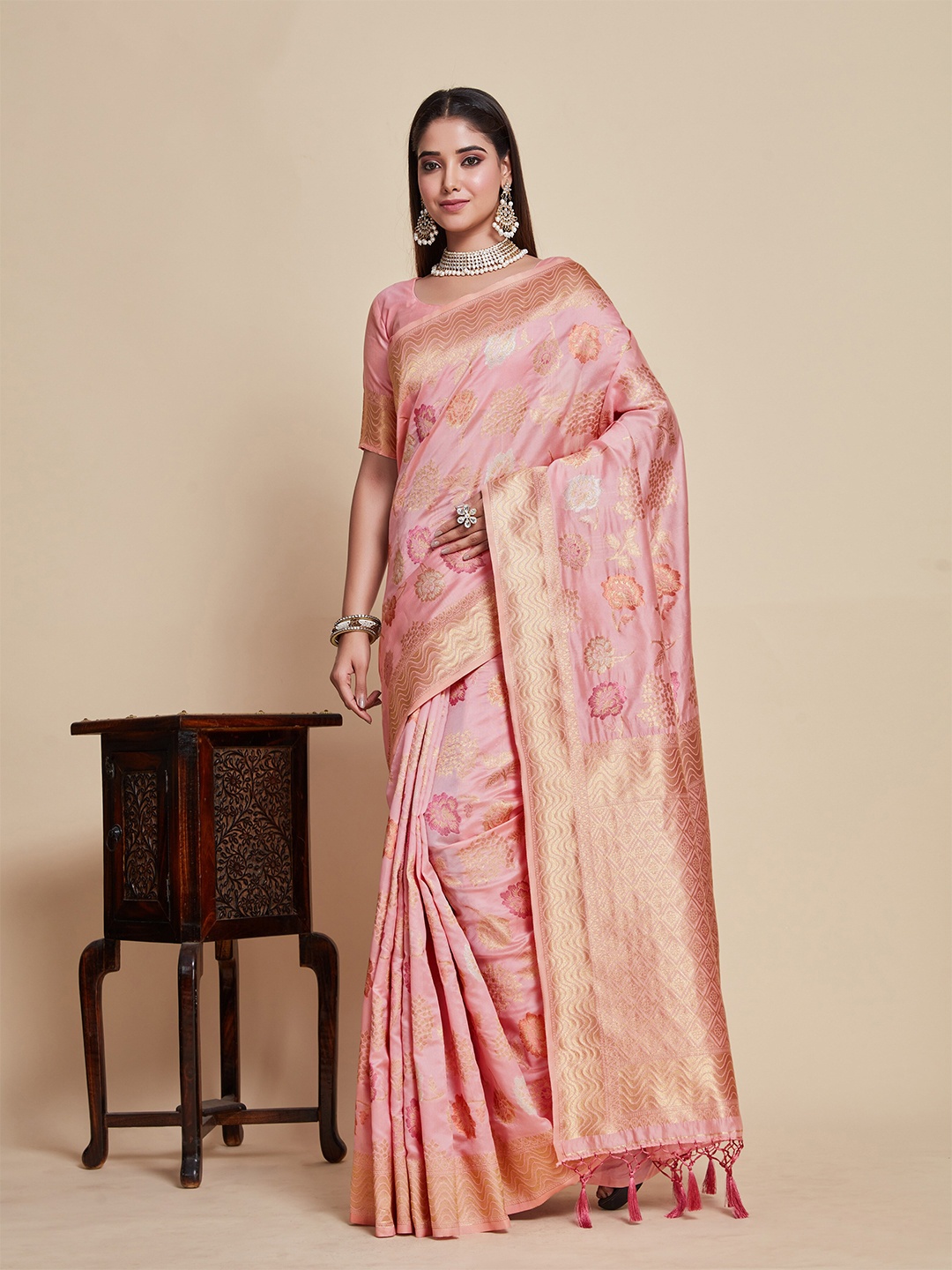 

MIMOSA Floral Woven Design Zari Art Silk Kanjeevaram Saree, Pink