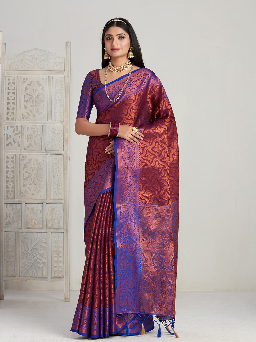 

MIMOSA Woven Design Zari Art Silk Kanjeevaram Saree, Purple