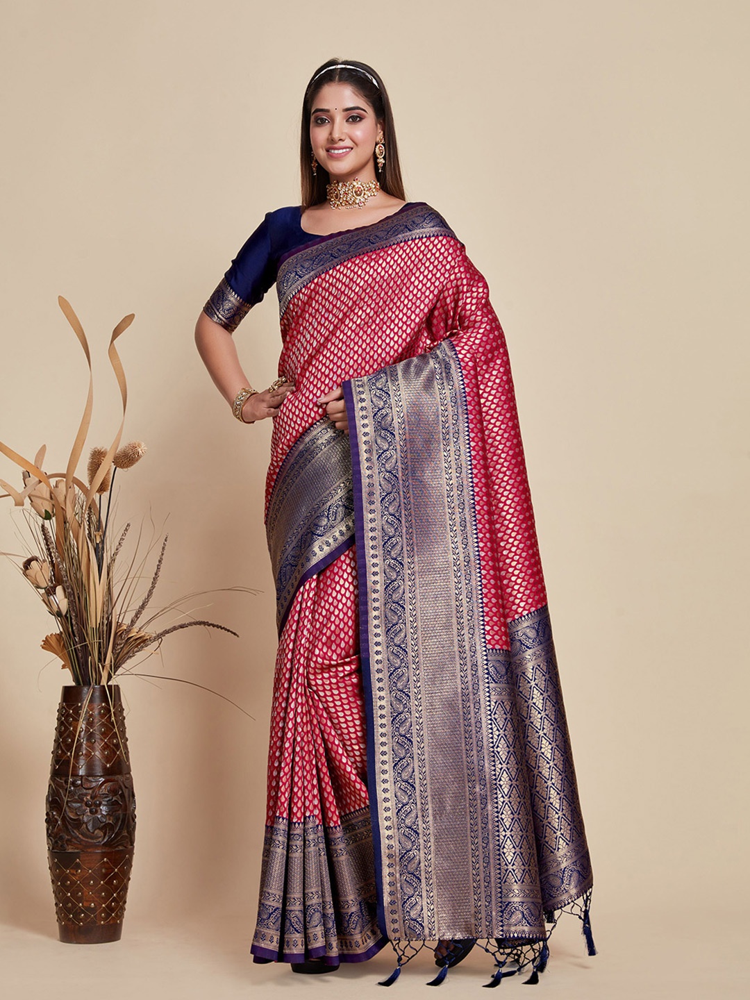 

MIMOSA Woven Design Zari Art Silk Kanjeevaram Saree, Pink