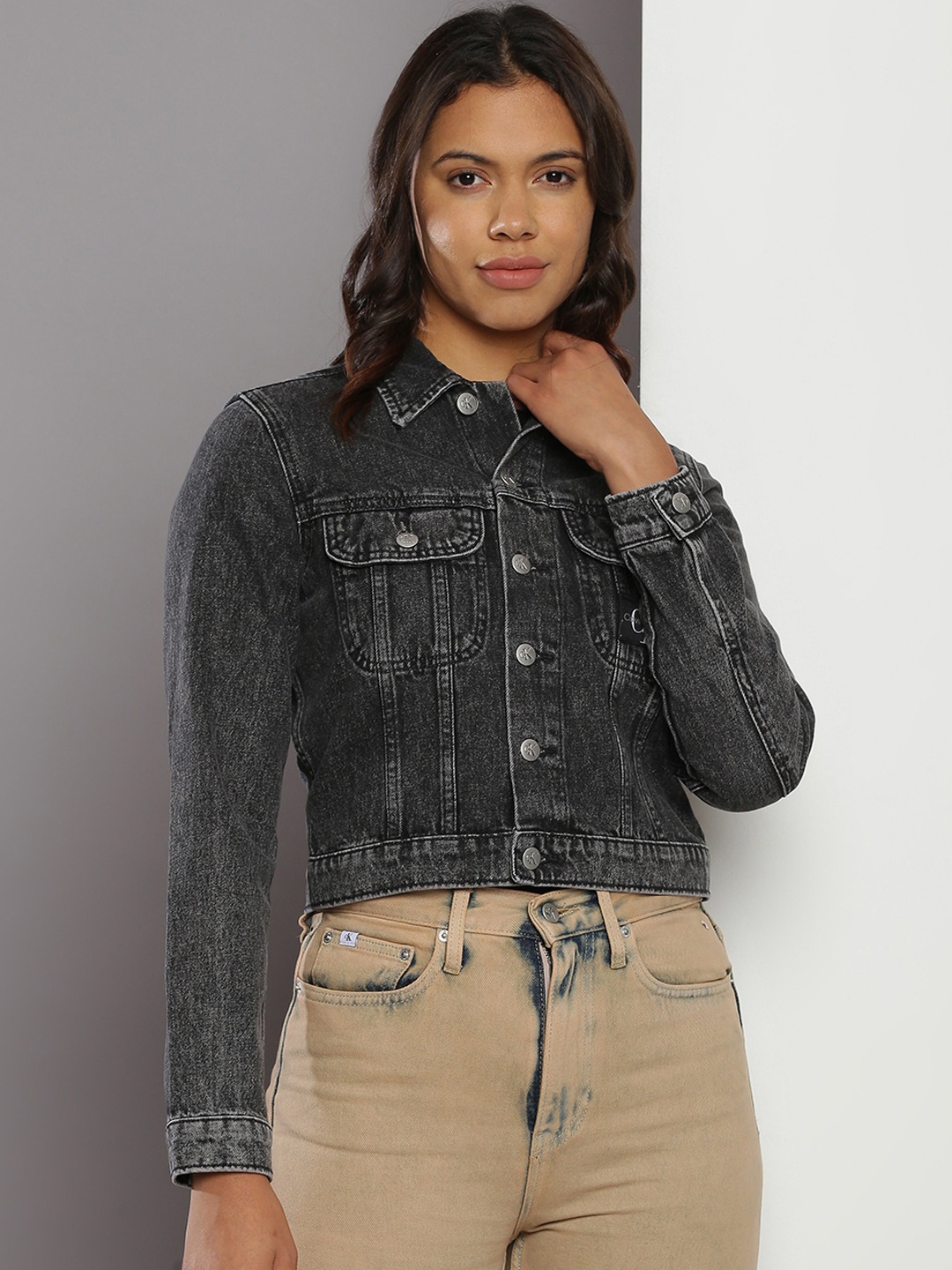 

Calvin Klein Jeans Washed Crop Denim Jacket, Grey