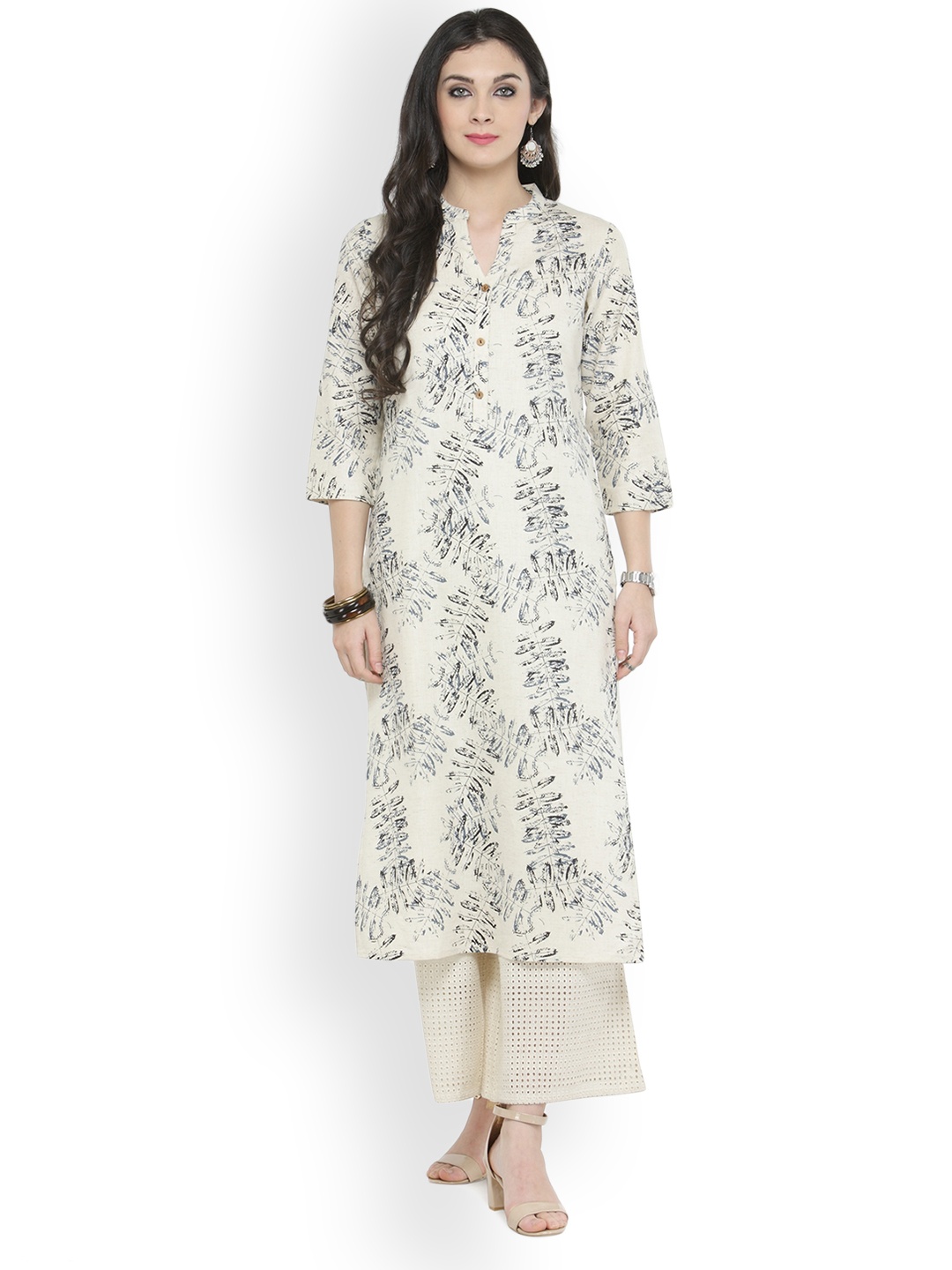 

Varanga Women Off-White & Black Printed Straight Kurta
