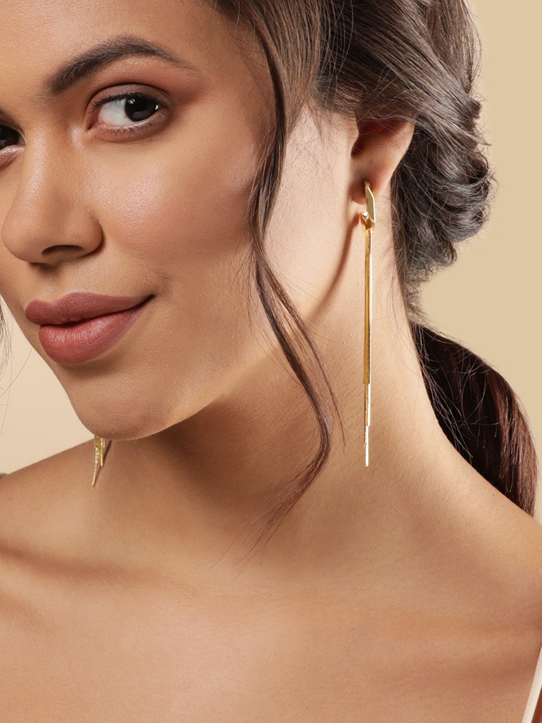 

Rubans Voguish Gold-Plated Drop Earrings