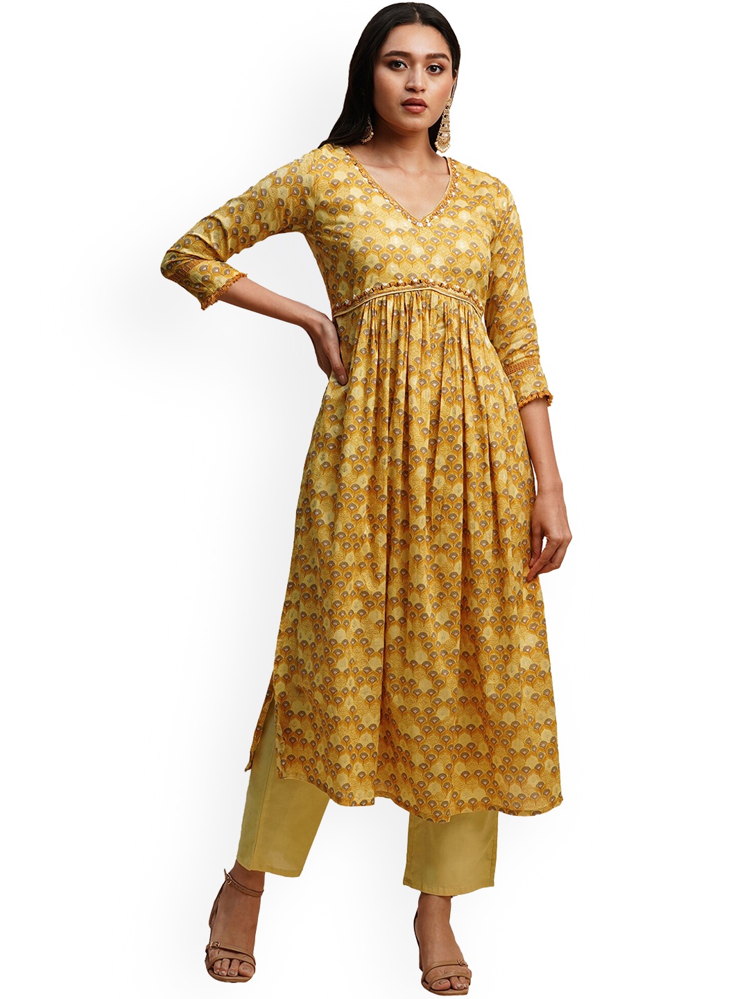 

KALINI Floral Printed Regular Pure Cotton Kurta with Trousers & Dupatta, Mustard