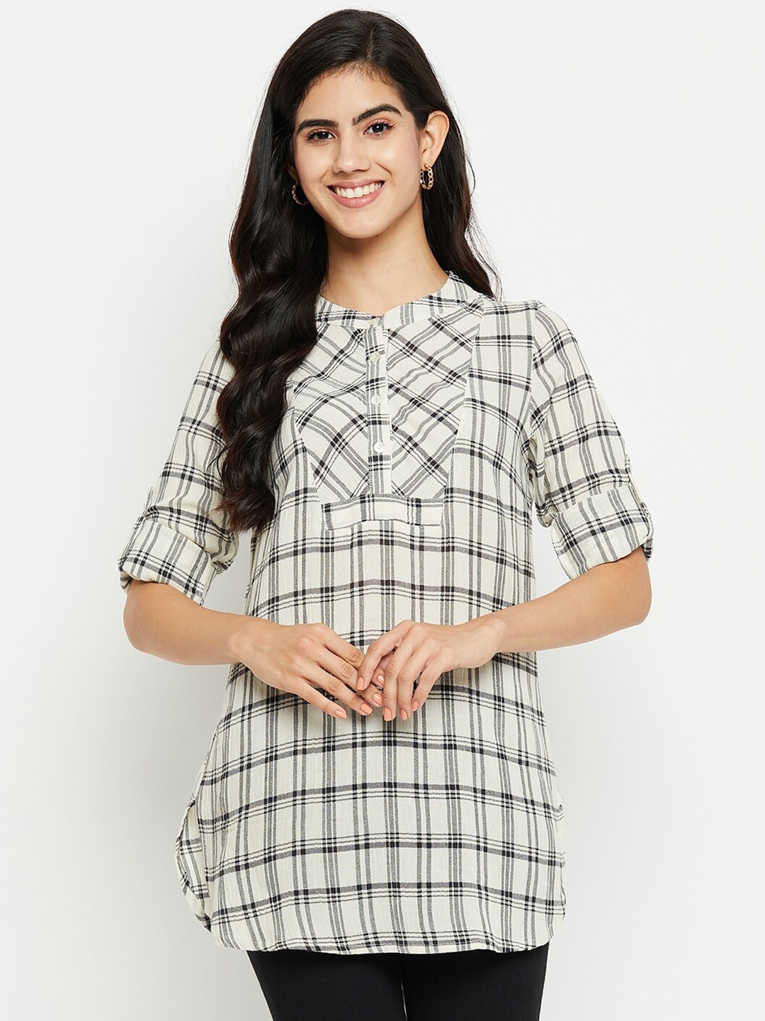 

Ruhaans Checked Mandarin Collar High-Low Top, White