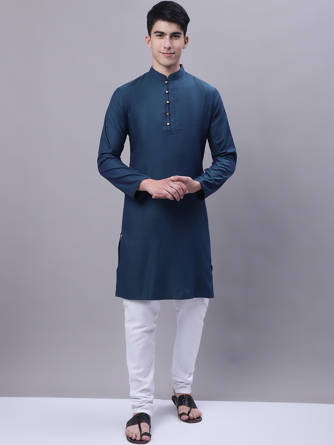 

Purple State Mandarin Collar Cotton Straight Kurta, Navy blue