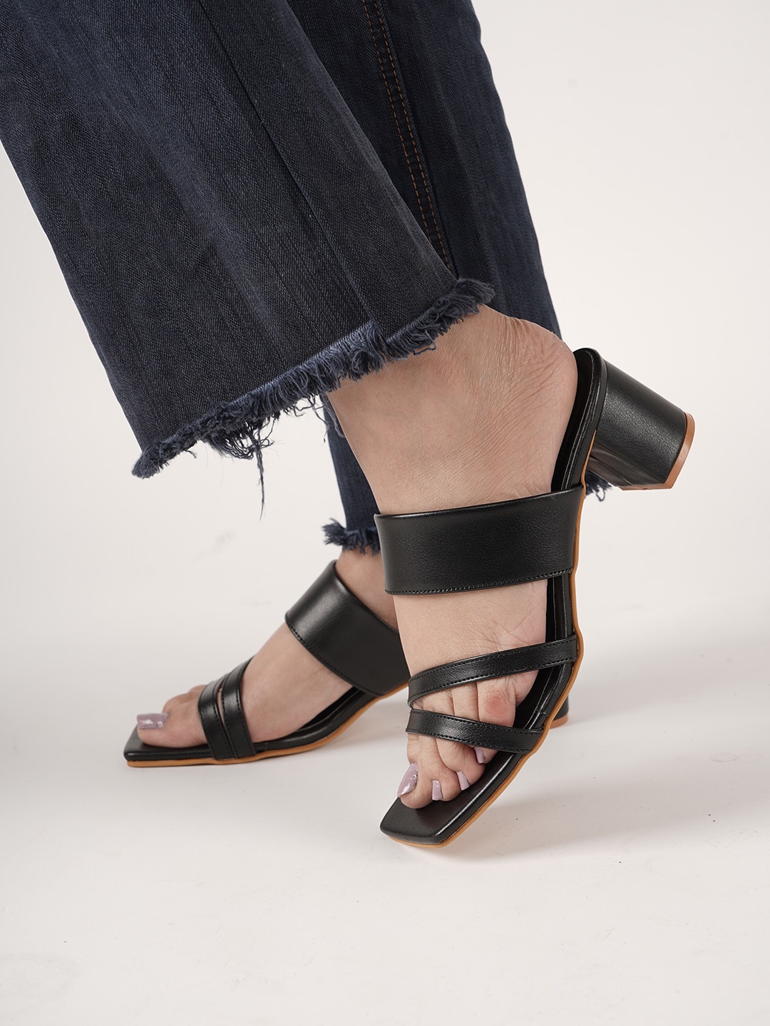 

DressBerry Black Open Toe Block Heels