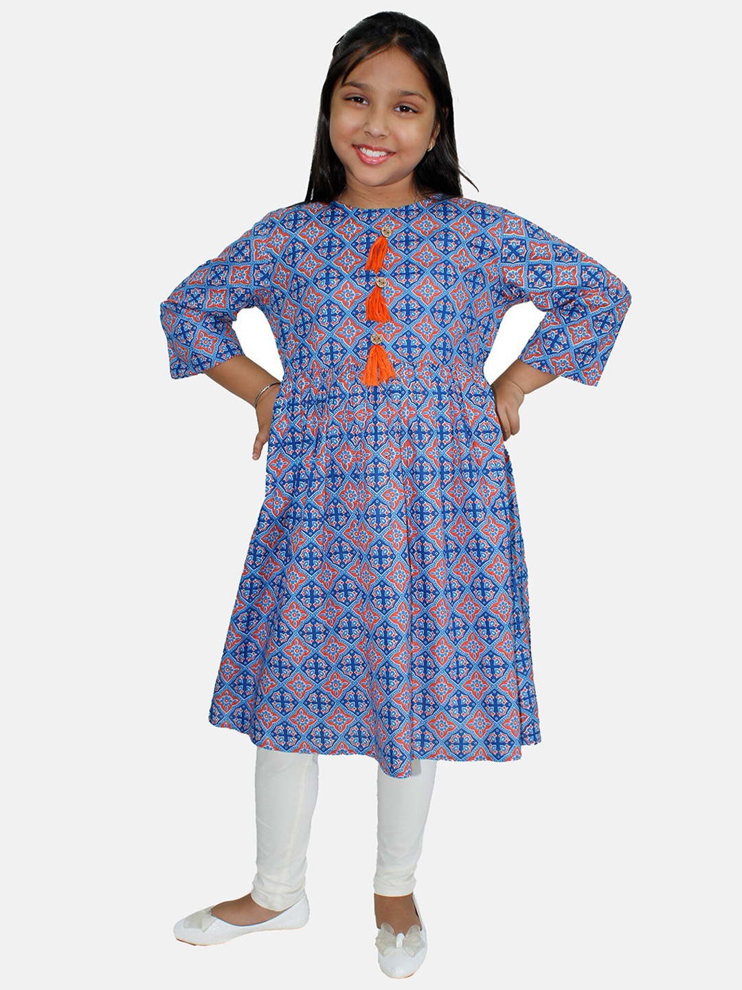 

KiddoPanti Girls Ethnic Motifs Printed Round Neck Pure Cotton Anarkali Kurta &Leggings, Blue