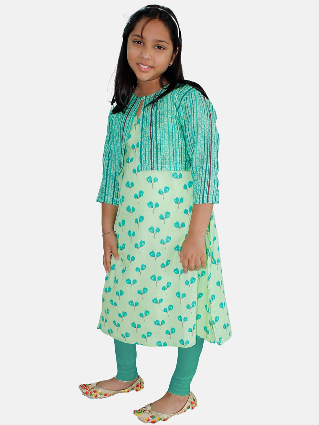

KiddoPanti Girls V Neck Floral Printed Regular Pure Cotton Kurta & Legging With Jacket, Green