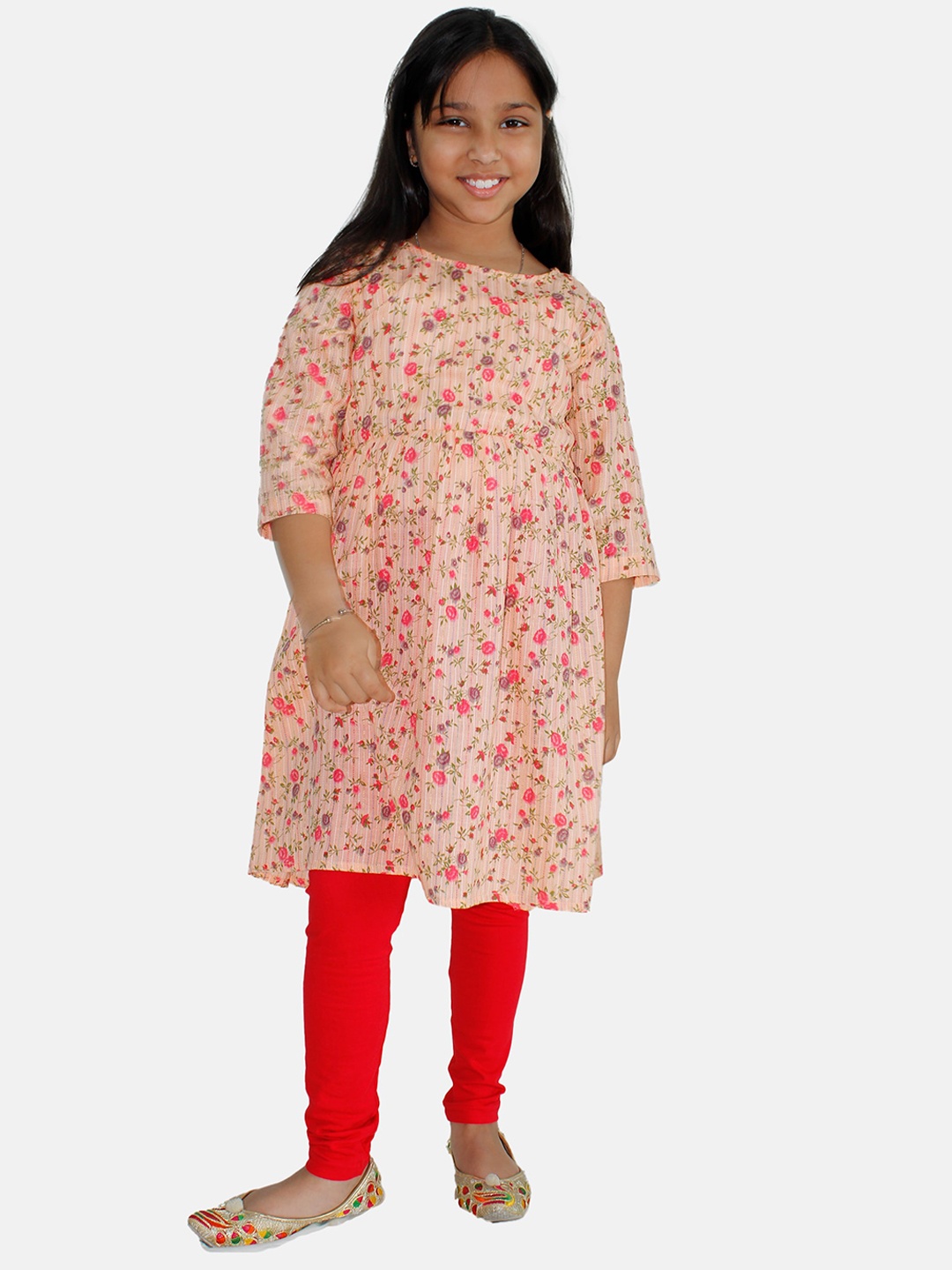 

KiddoPanti Girls Round Neck Floral Printed Pure Cotton Kurta & Legging With jacket, Peach