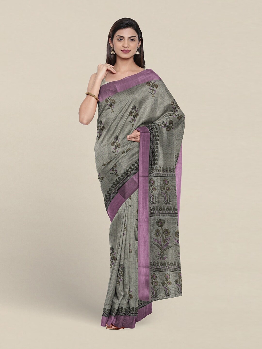 

Pothys Floral Printed Pure Cotton Saree, Grey