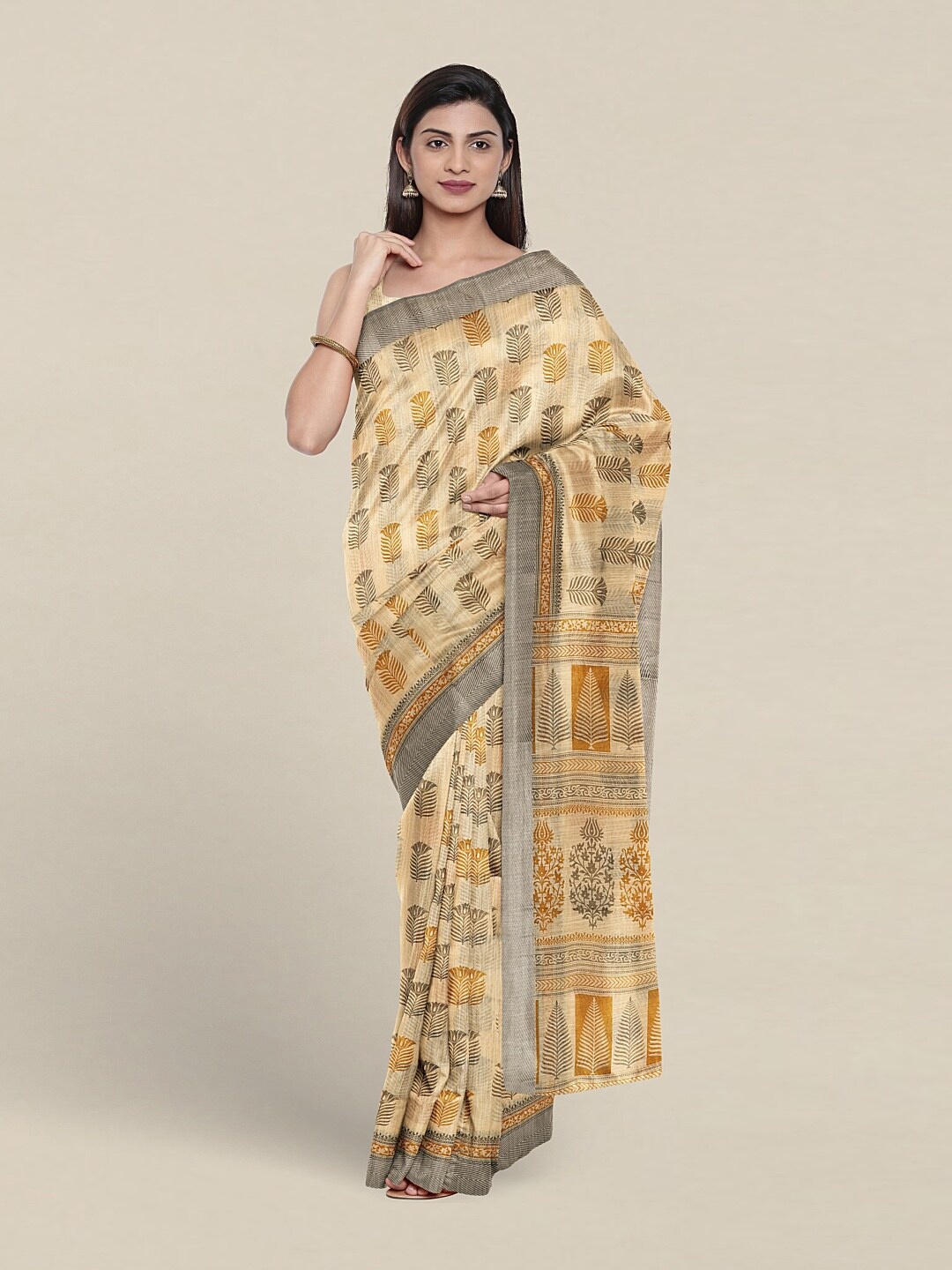 

Pothys Ethic Motifs Printed Pure Cotton Saree, Yellow