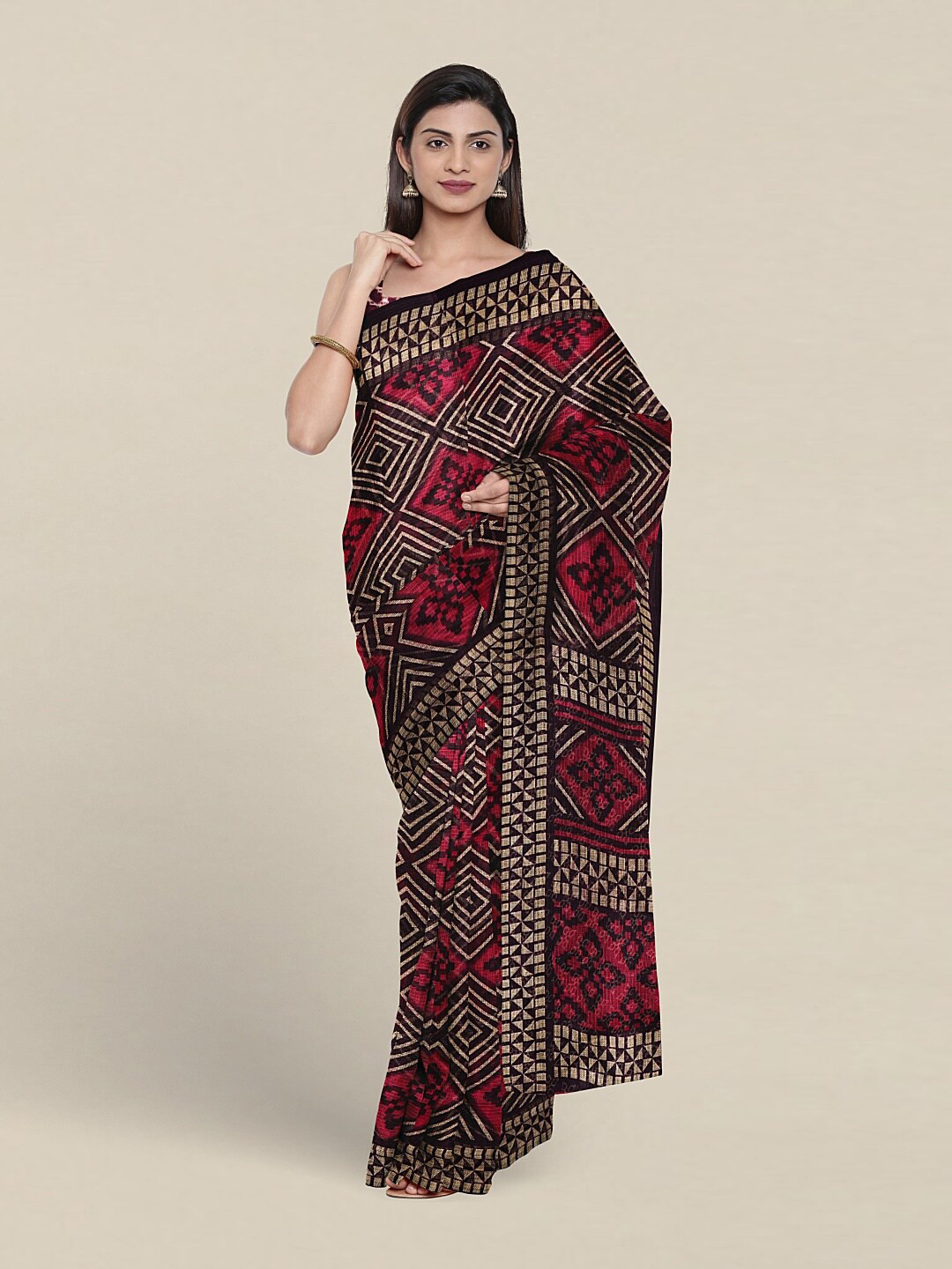 

Pothys Geometric Printed Saree With Blouse Piece, Red