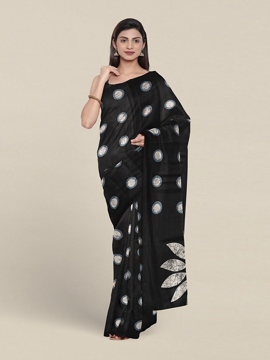 

Pothys Geometric Printed Saree, Black