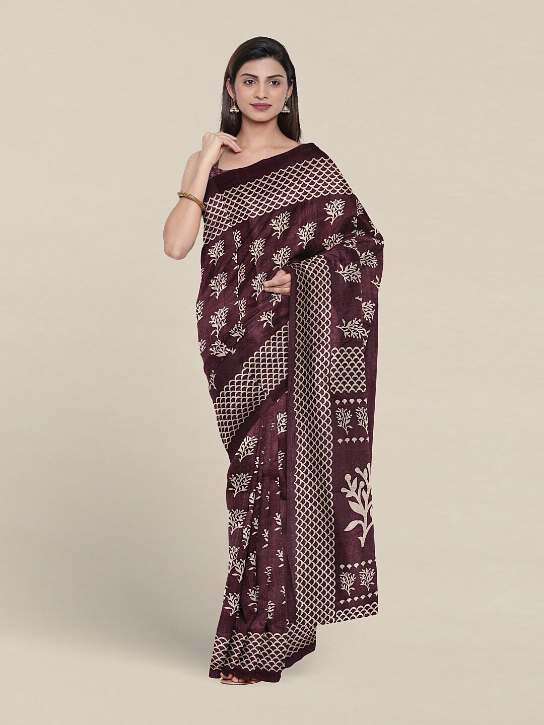 

Pothys Ethnic Motifs Printed Saree With Blouse Piece, Brown