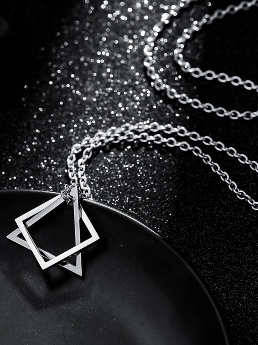 

SALTY Stainless Steel Geometric Pendant & Chain, Silver