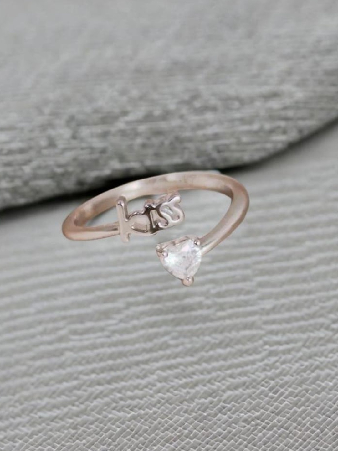 

SALTY Silver Plated Stone-Studded Finger Ring