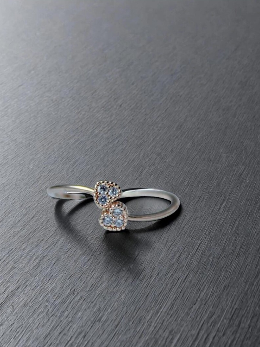 

SALTY Silver Plated Anti Tarnish Stone-Studded Double Heart Shaped Minimal Adjustable Ring