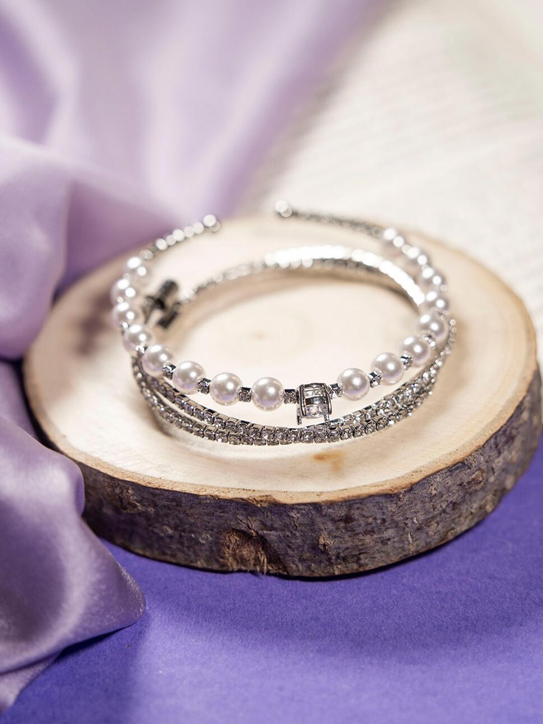 

SALTY Women Set Of 2 Cuff Bracelets, Silver