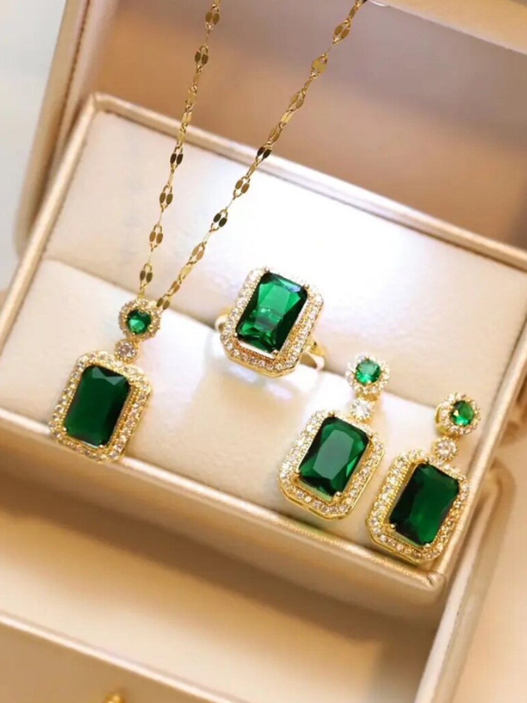 

SALTY Gold-Plated Stone-Studded Jewellery Set With Finger Ring
