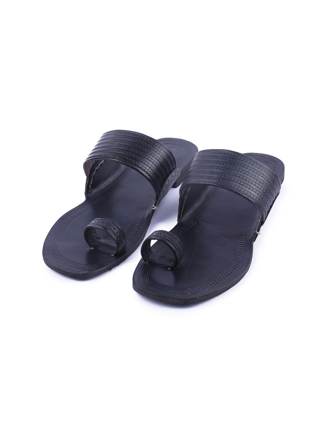 

KORAKARI Textured Leather One Toe Flats, Black
