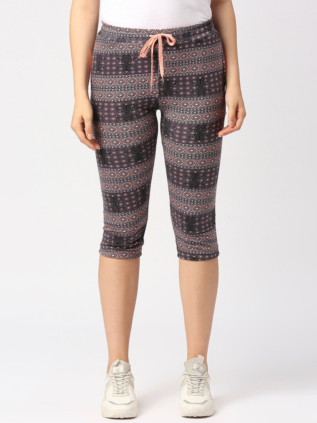 

Lovable Sport Women Printed Skinny Fit Capris, Grey