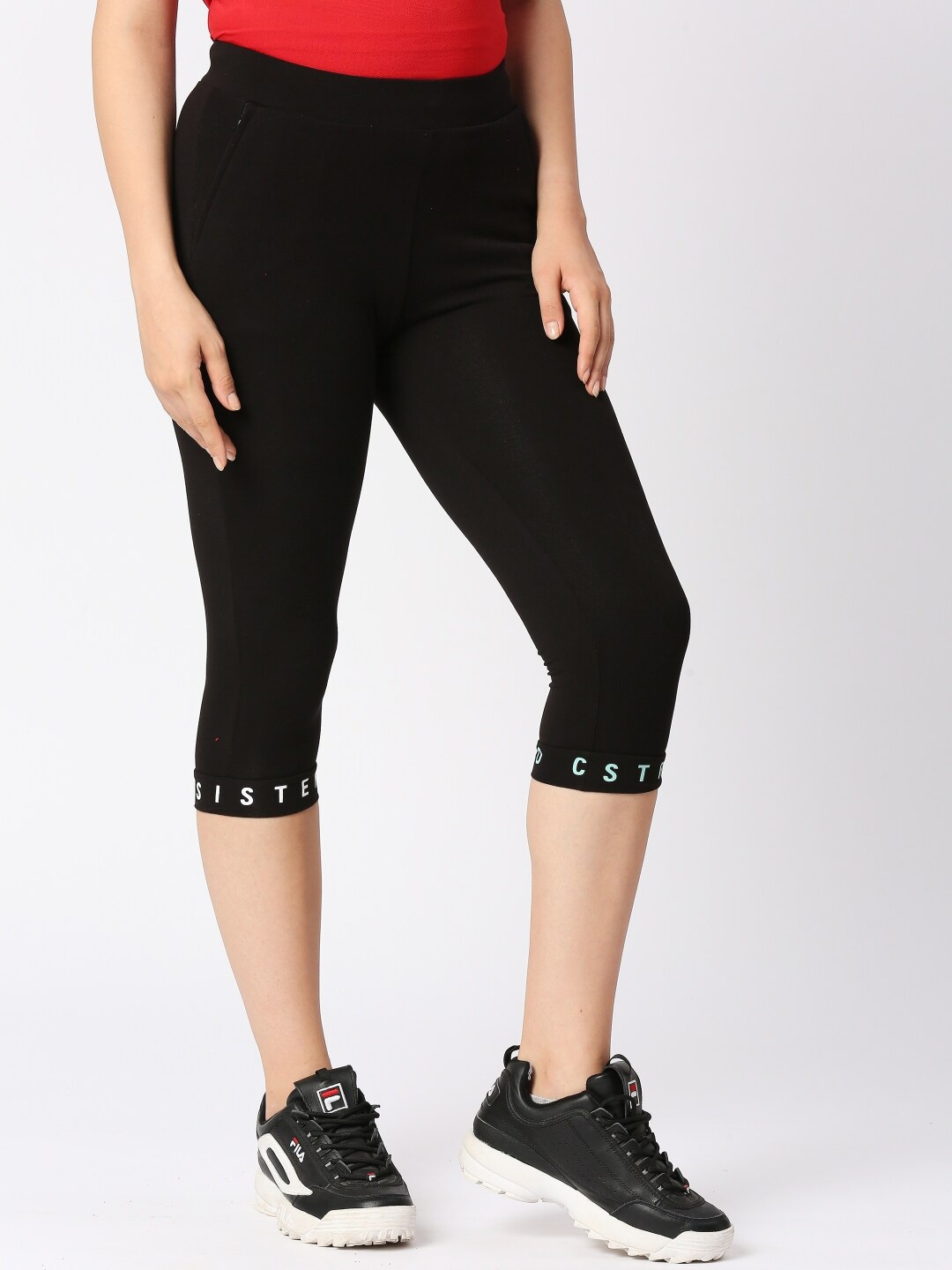 

Lovable Sport Women Mid-Rise Capris, Black