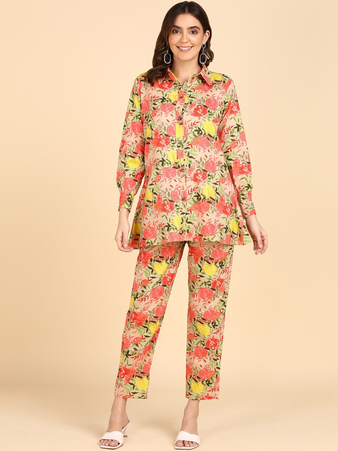 

VEDANA Floral Printed Shirt & Trouser, Peach