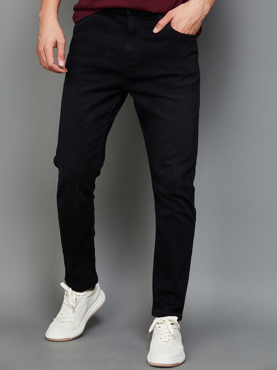 

Bossini Men Mid Rise Clean Look Jeans, Black