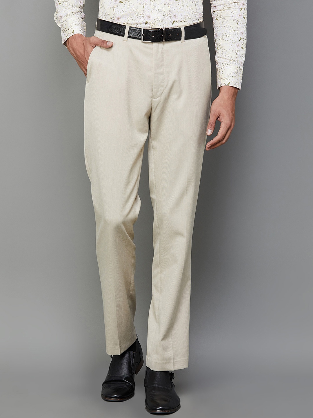 

CODE by Lifestyle Men Mid Rise Formal Trousers, Beige