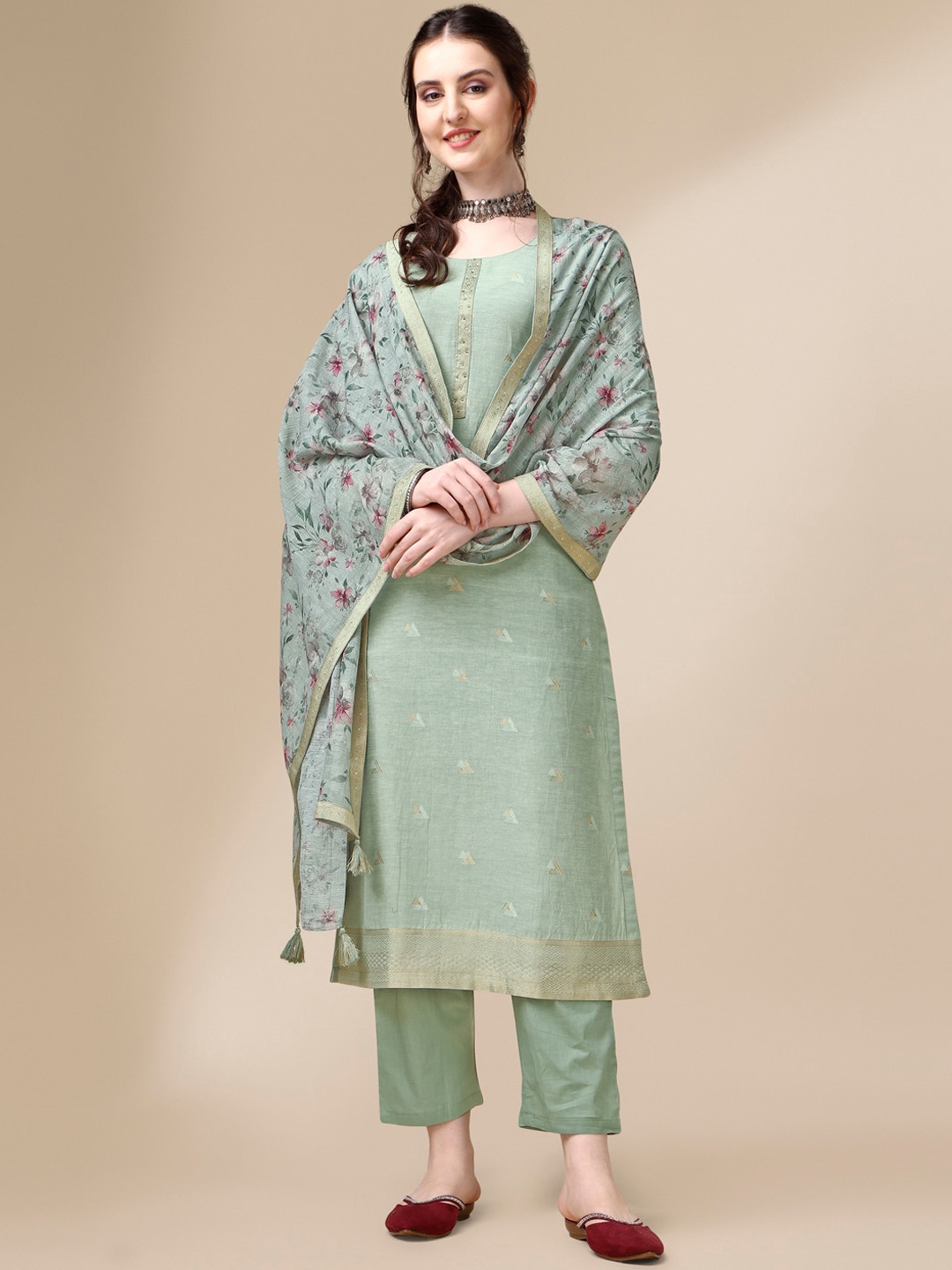 

Seerat Linen Jacquard Straight Kurta With Trousers & Printed Dupatta, Green