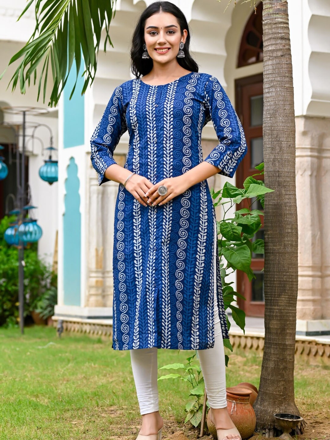 

Nishika Ethnic Motif Printed otton Kurta, Blue