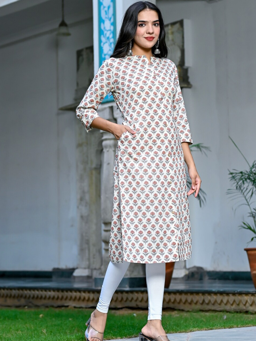 

Nishika Ethnic Motif Printed Cotton Straight Kurta, Brown