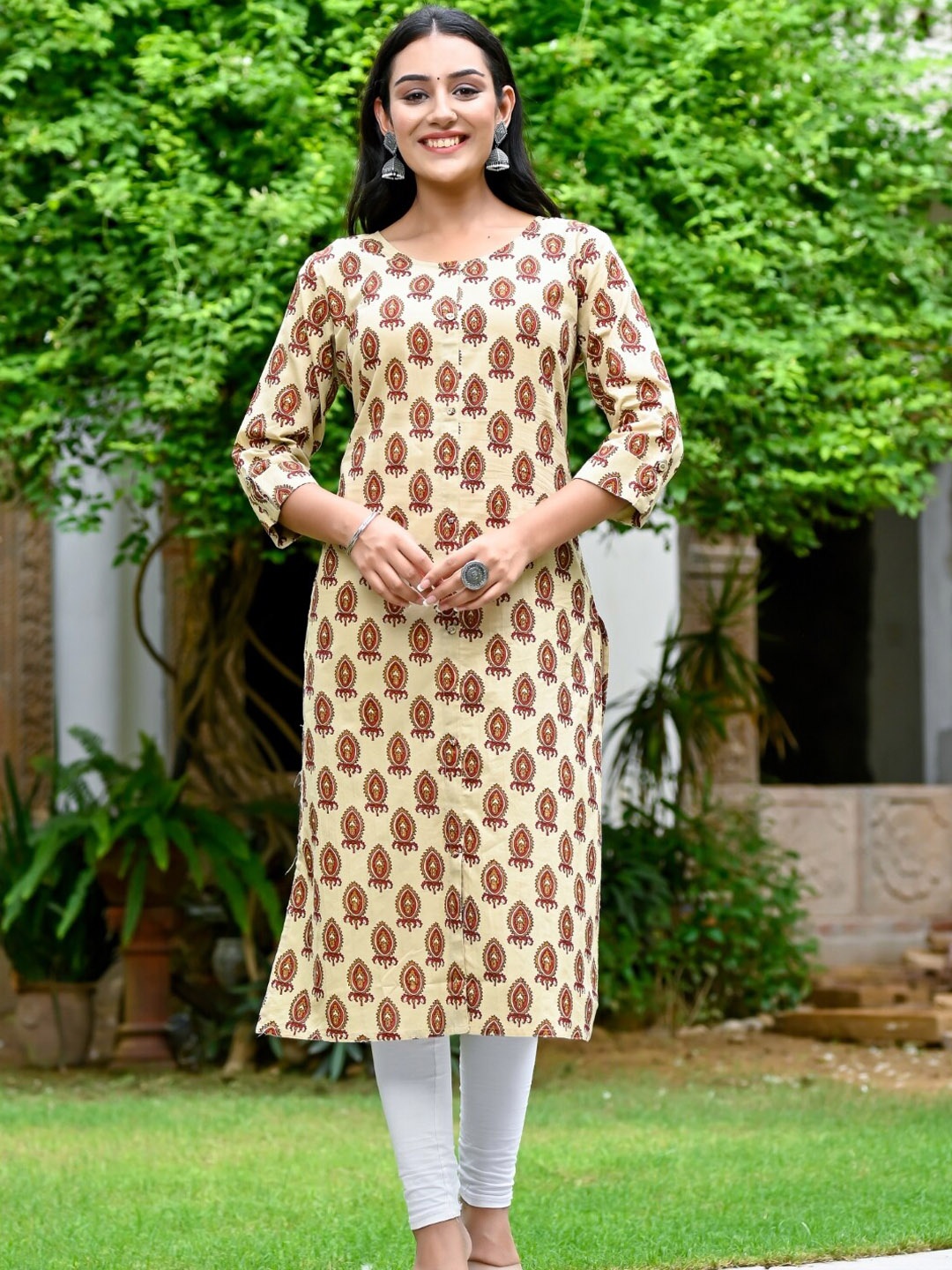 

Nishika Ethnic Motif Printed Cotton Kurta, Cream