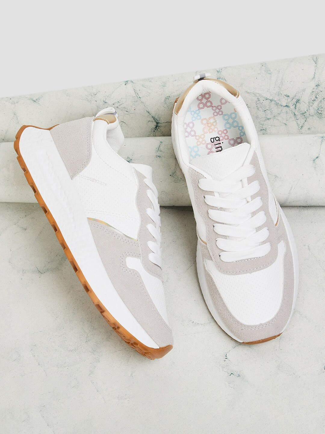 

Ginger by Lifestyle Women Colourblocked Lace-Ups Sneakers, White
