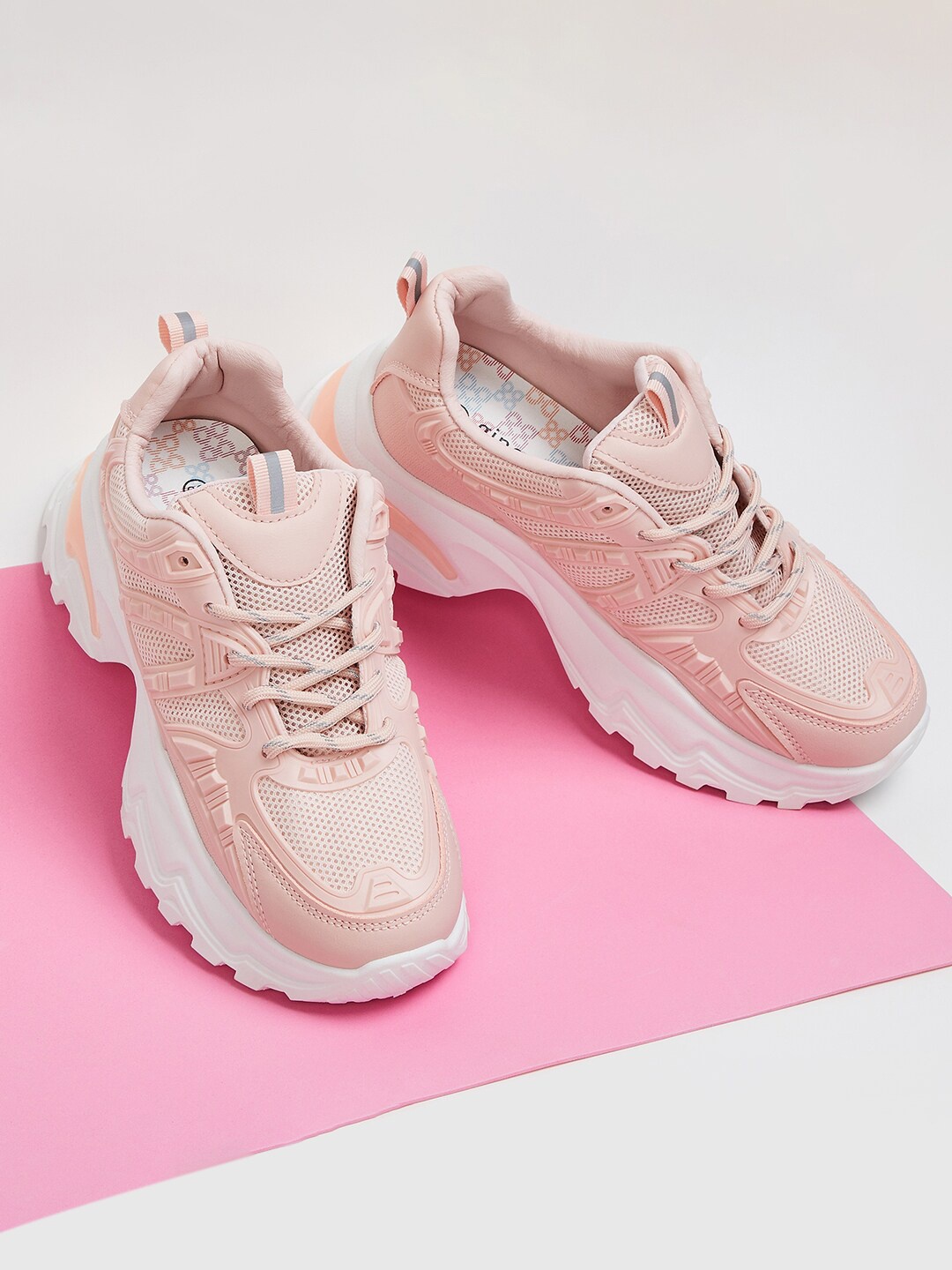 

Ginger by Lifestyle Women Colourblocked Lace-Ups Sneakers, Pink