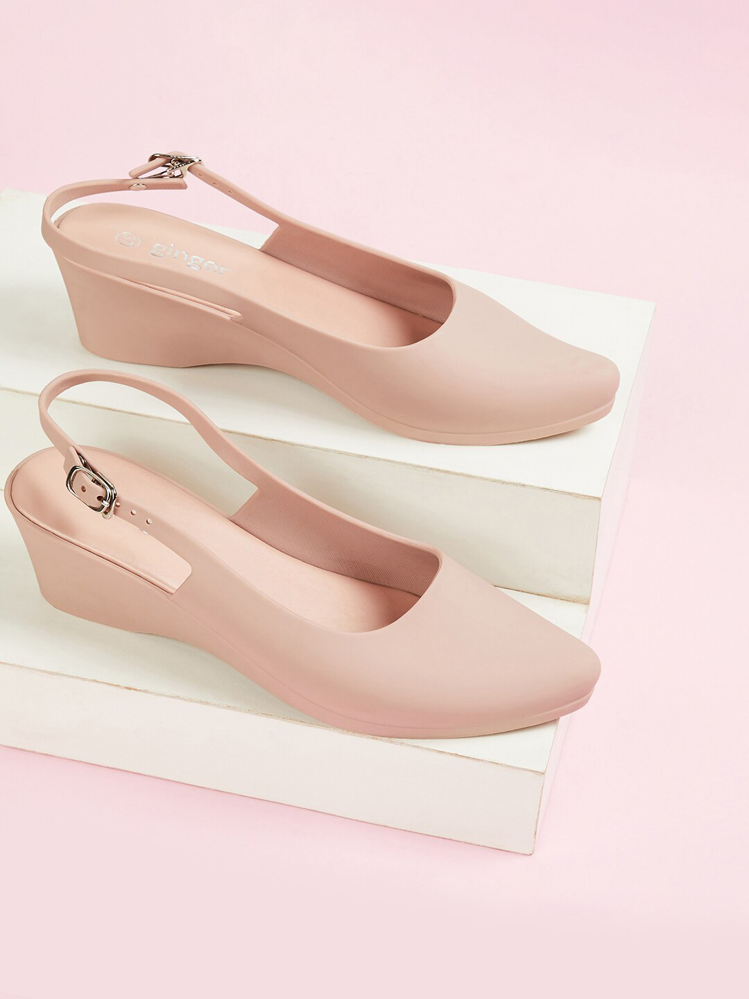 

Ginger by Lifestyle Sling Back Comfort Heel Pumps, Pink