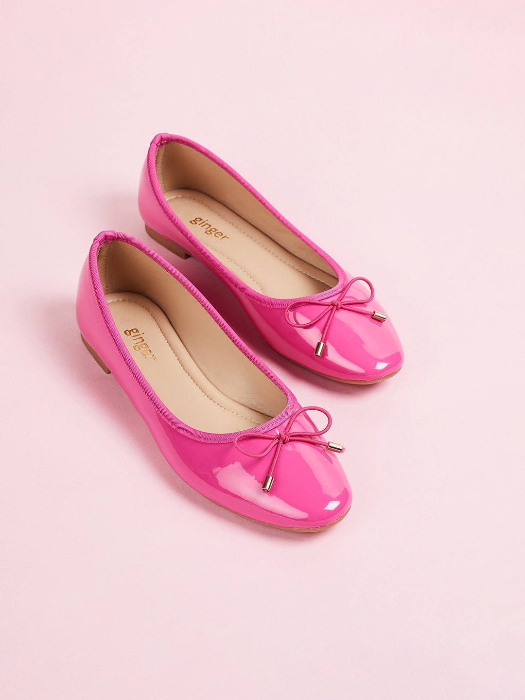 

Ginger by Lifestyle Women Printed Sneakers, Pink