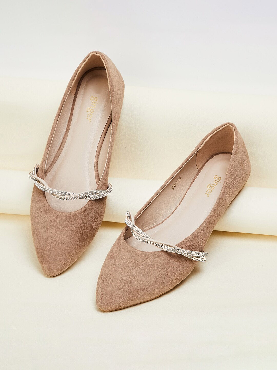 

Ginger by Lifestyle Slip-On Ballerinas With Western Embellished, Khaki