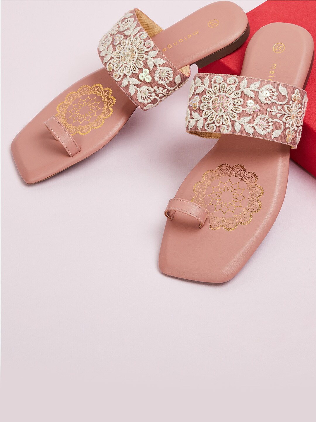 

Melange by Lifestyle Printed Embroidered One Toe Flats, Pink