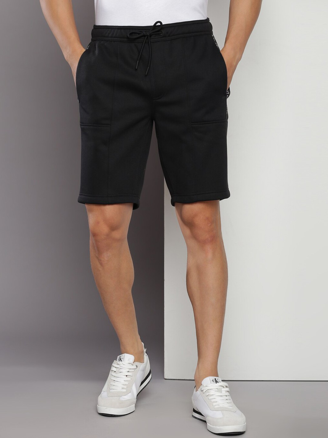 

Calvin Klein Jeans Men Black Sports Shorts