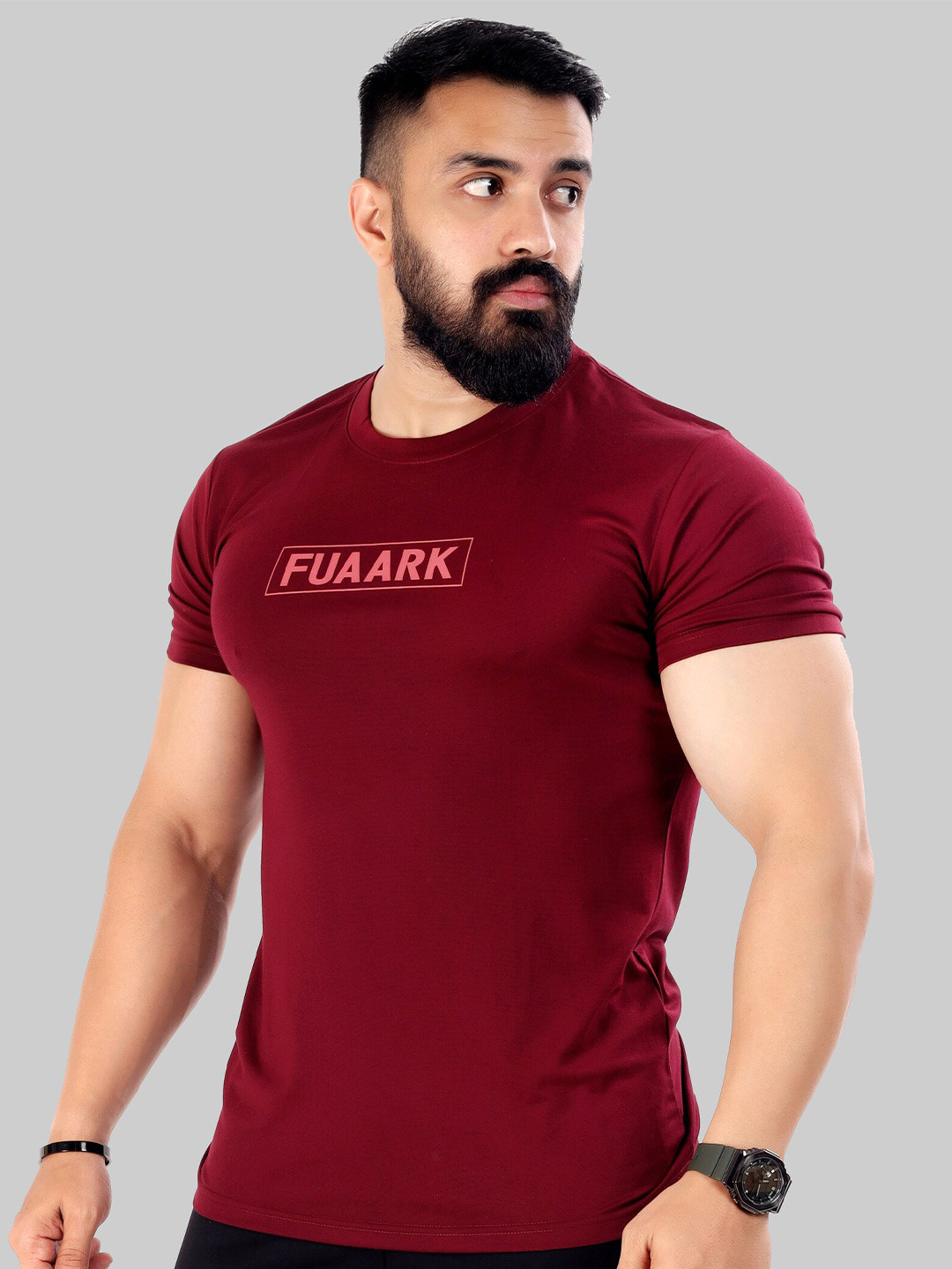 

FUAARK Round Neck Short Sleeves Anti Odour T-shirt, Maroon