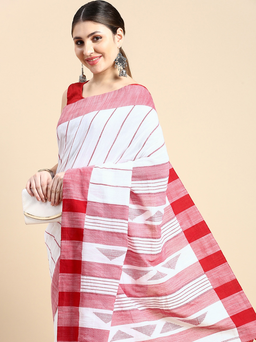 

DESH BIDESH Striped Pure Cotton Taant Saree, White