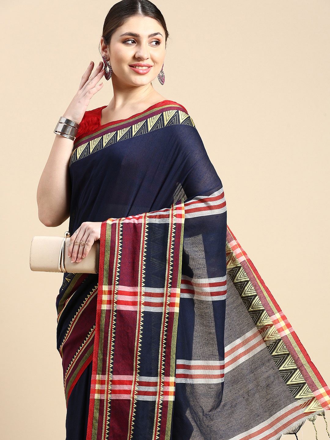 

DESH BIDESH Printed Pure Cotton Khadi Saree, Blue