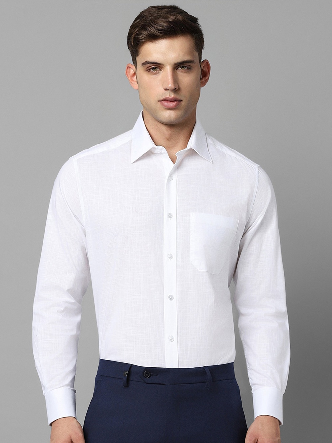 

Louis Philippe Spread Collar Regular Fit Pure Cotton Formal Shirt, White